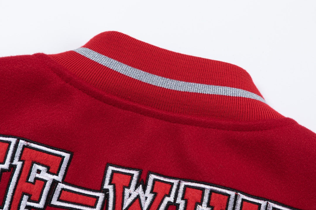 Jaqueta Off-White x Chicago Bulls