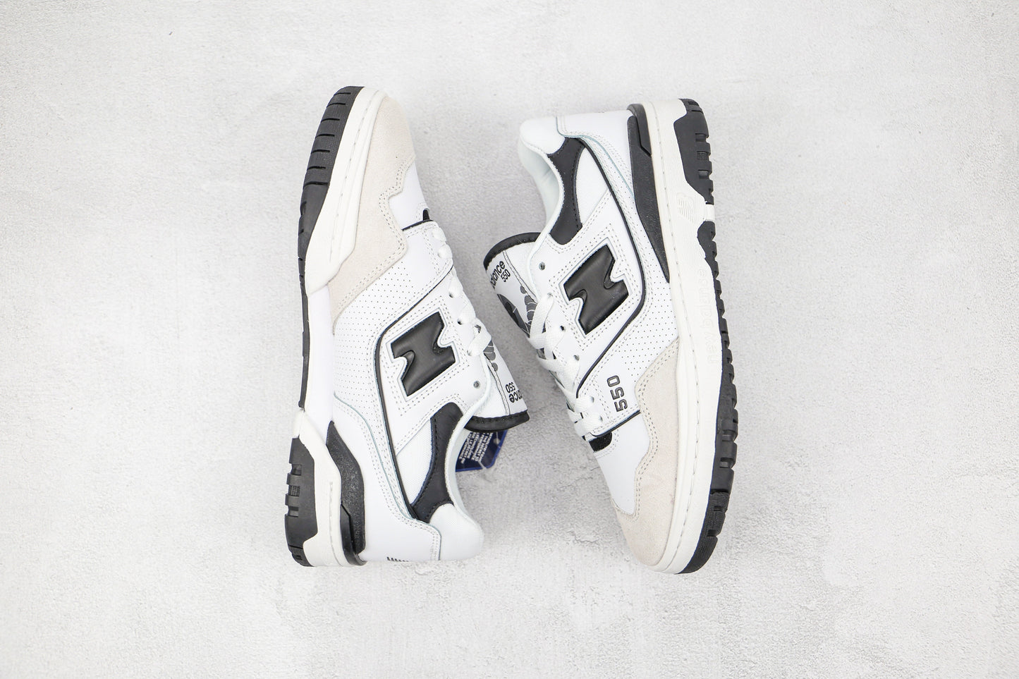 New Balance 550 Sea Salt Black