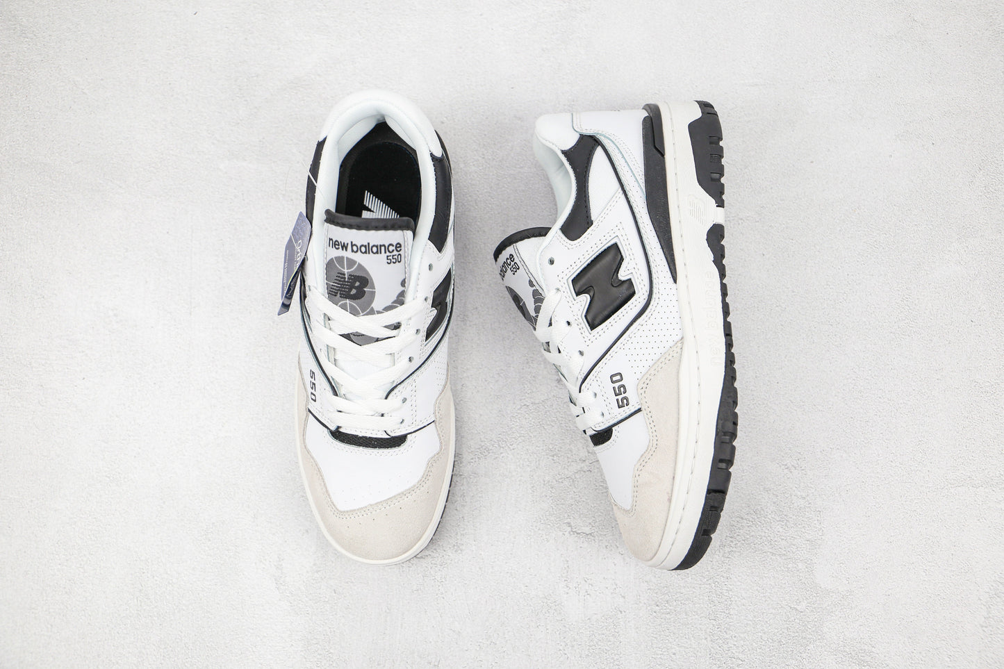 New Balance 550 Sea Salt Black