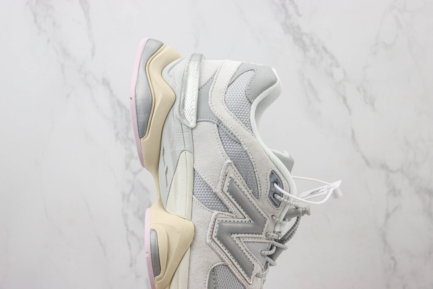 New Balance 9060 Grey Lilac