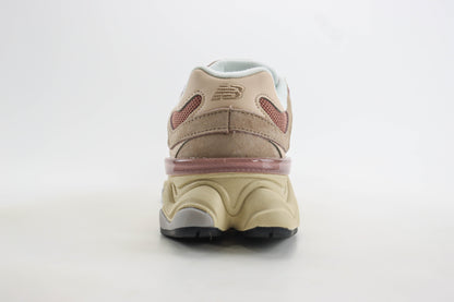 New Balance 9060 Sparrow