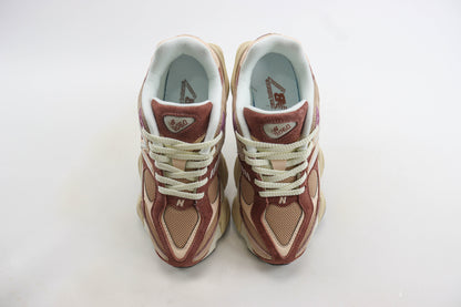 New Balance 9060 Sparrow