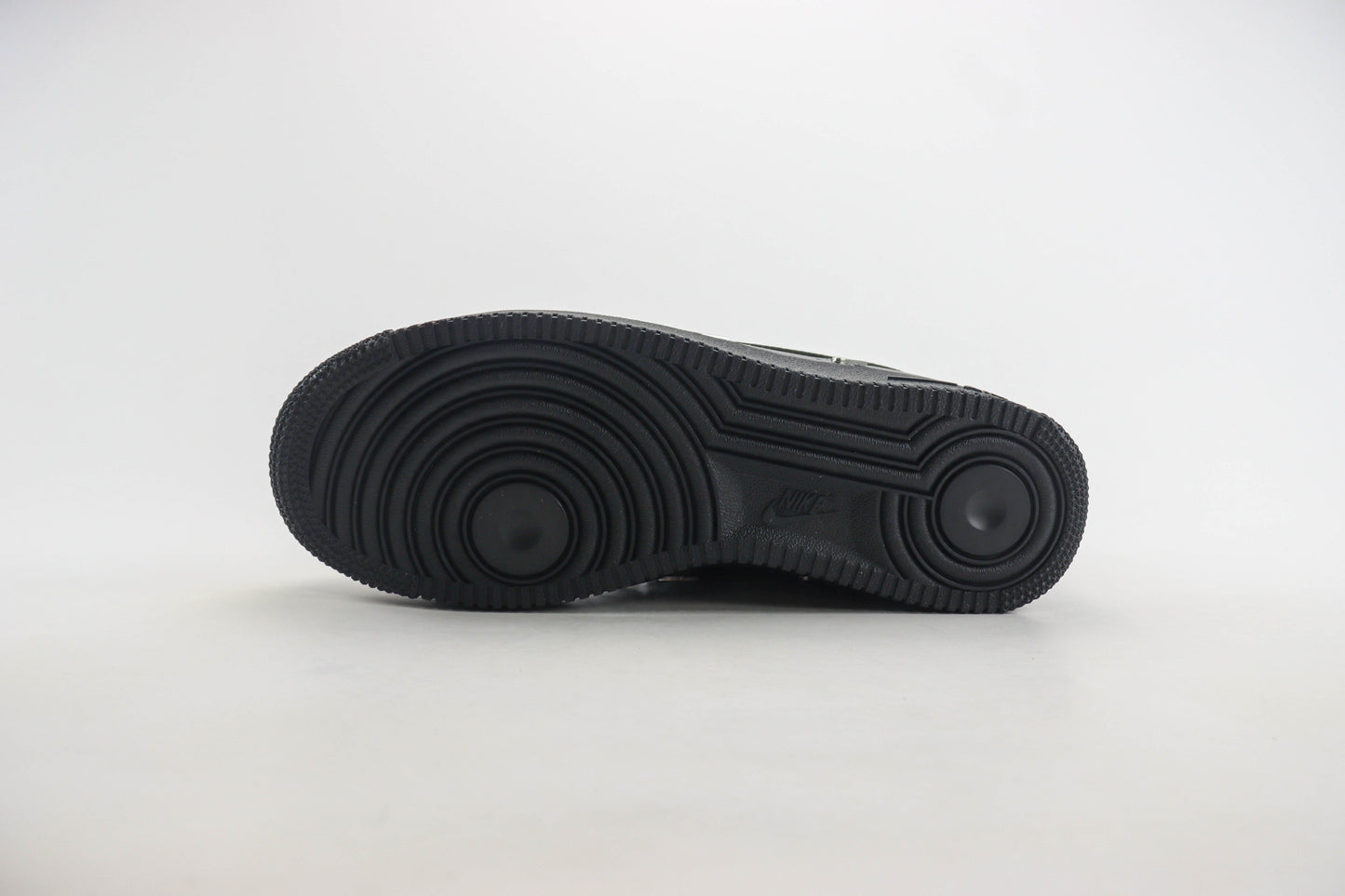 Nike Air Force 1 Low Black/Metallic Silver