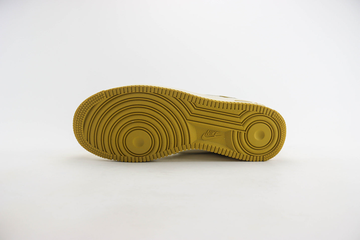 Nike Air Force 1 Low Bronzine Saturn Gold