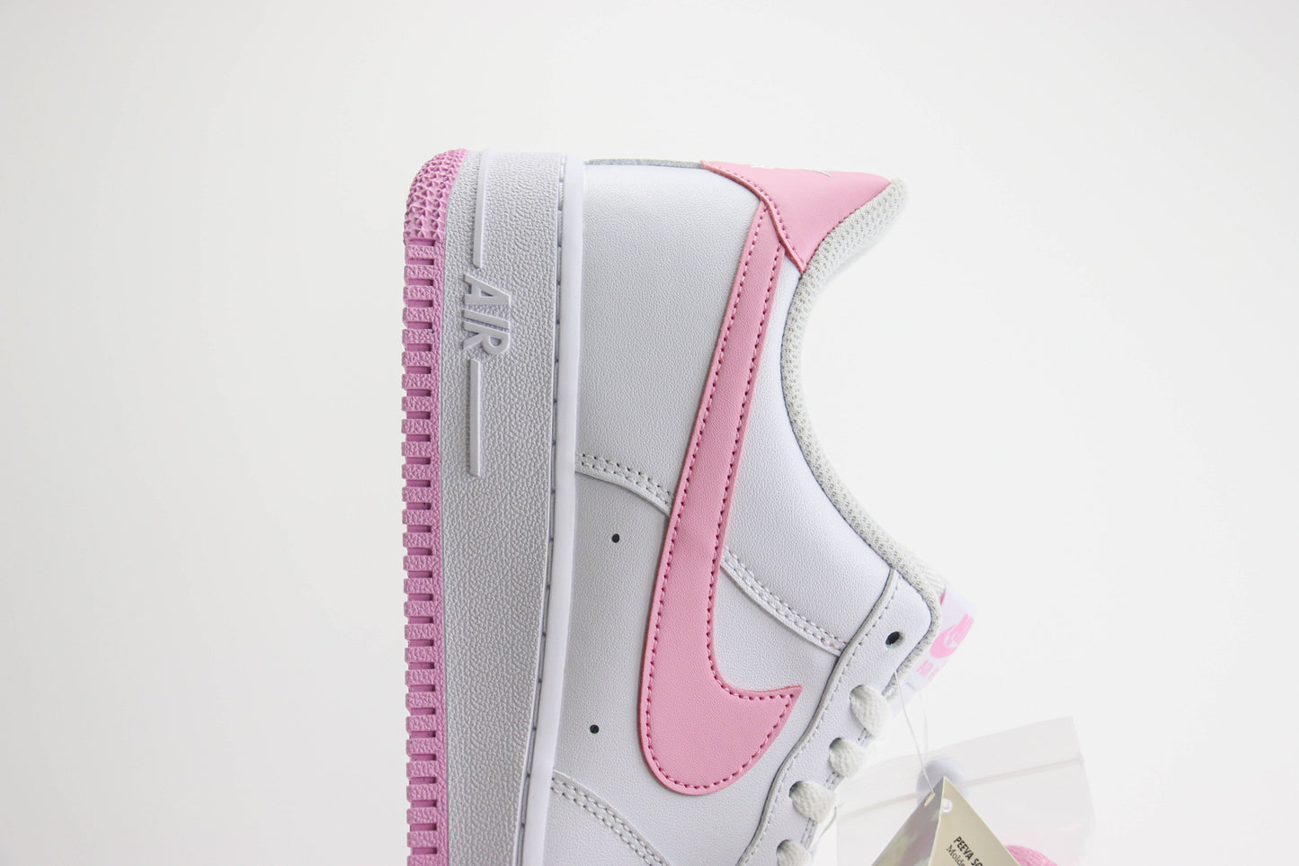 Nike Air Force 1 Low Bubblegum