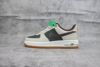 Nike Air Force 1 Low Cream Earth Vintage Green