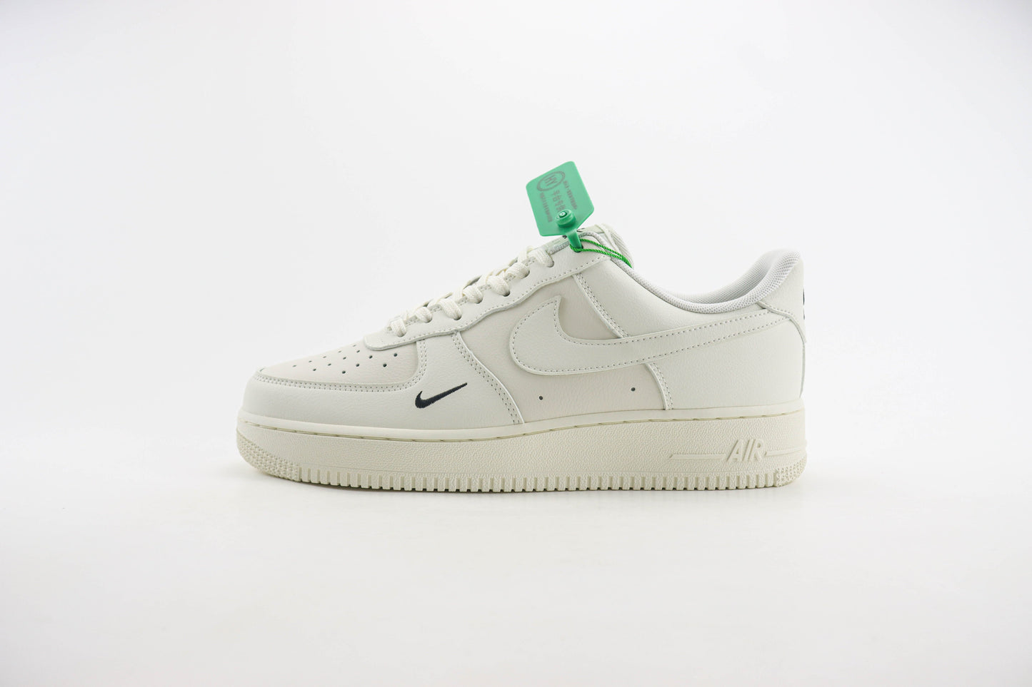 Nike Air Force 1 Low Essential Sail Black