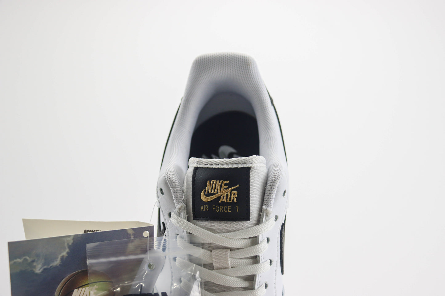 Nike Air Force 1 Low Essential White Black