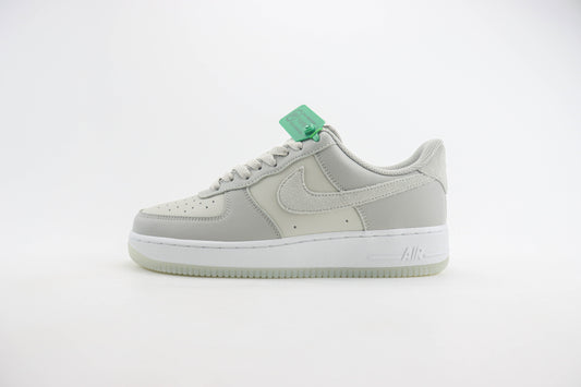 Nike Air Force 1 Low Light Bone