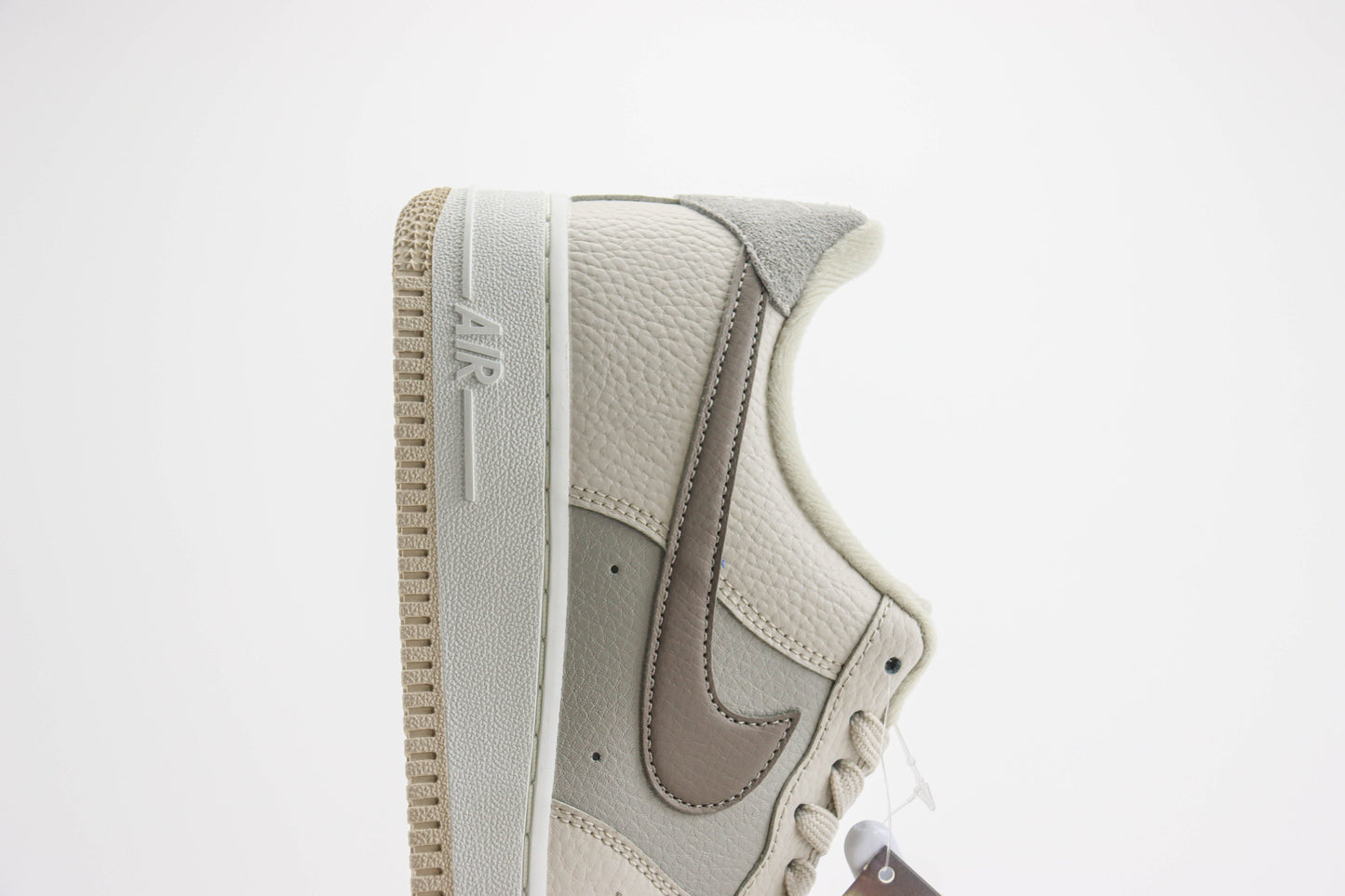 Nike Air Force 1 Low Moon Fossil