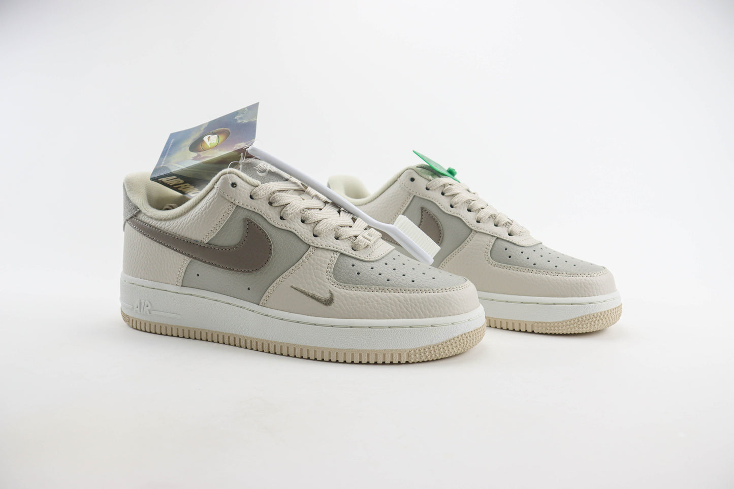 Nike Air Force 1 Low Moon Fossil