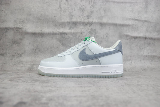 Nike Air Force 1 Low Pure Platinum/Carbon