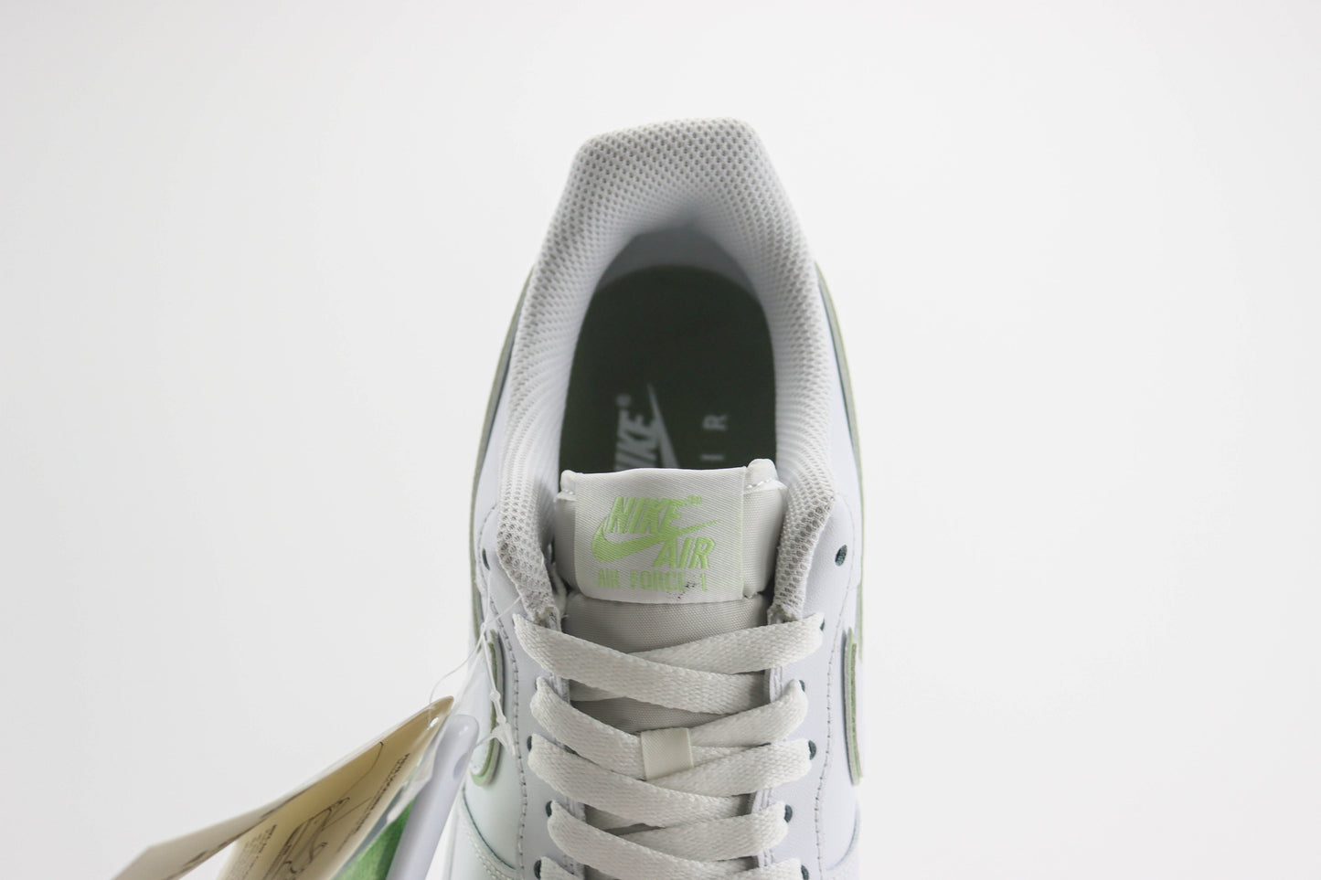 Nike Air Force 1 Low Summit White Honeydew