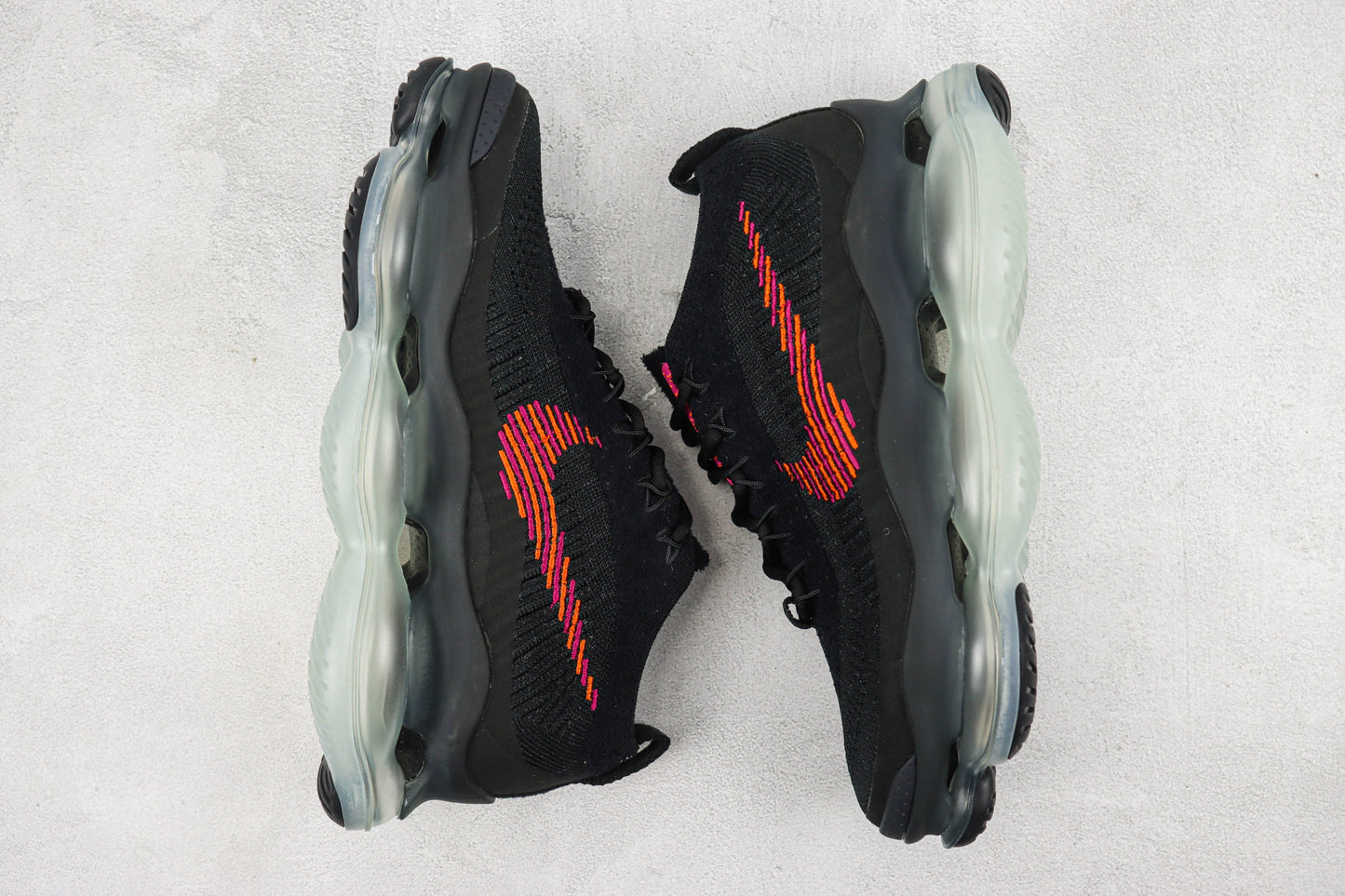 Nike Air Max Scorpion Black Fireberry
