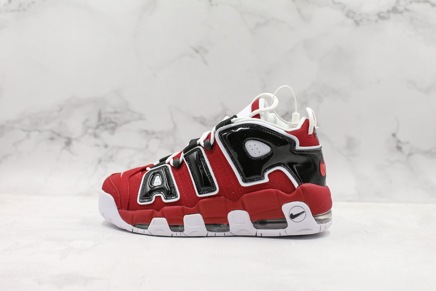 Nike Air More Uptempo Bulls
