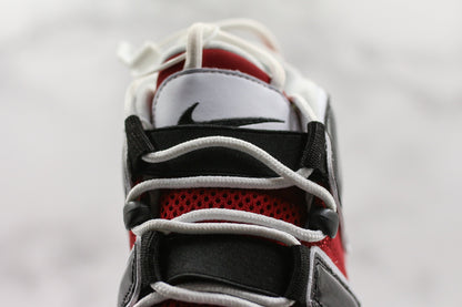 Nike Air More Uptempo Bulls