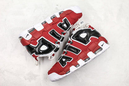 Nike Air More Uptempo Bulls
