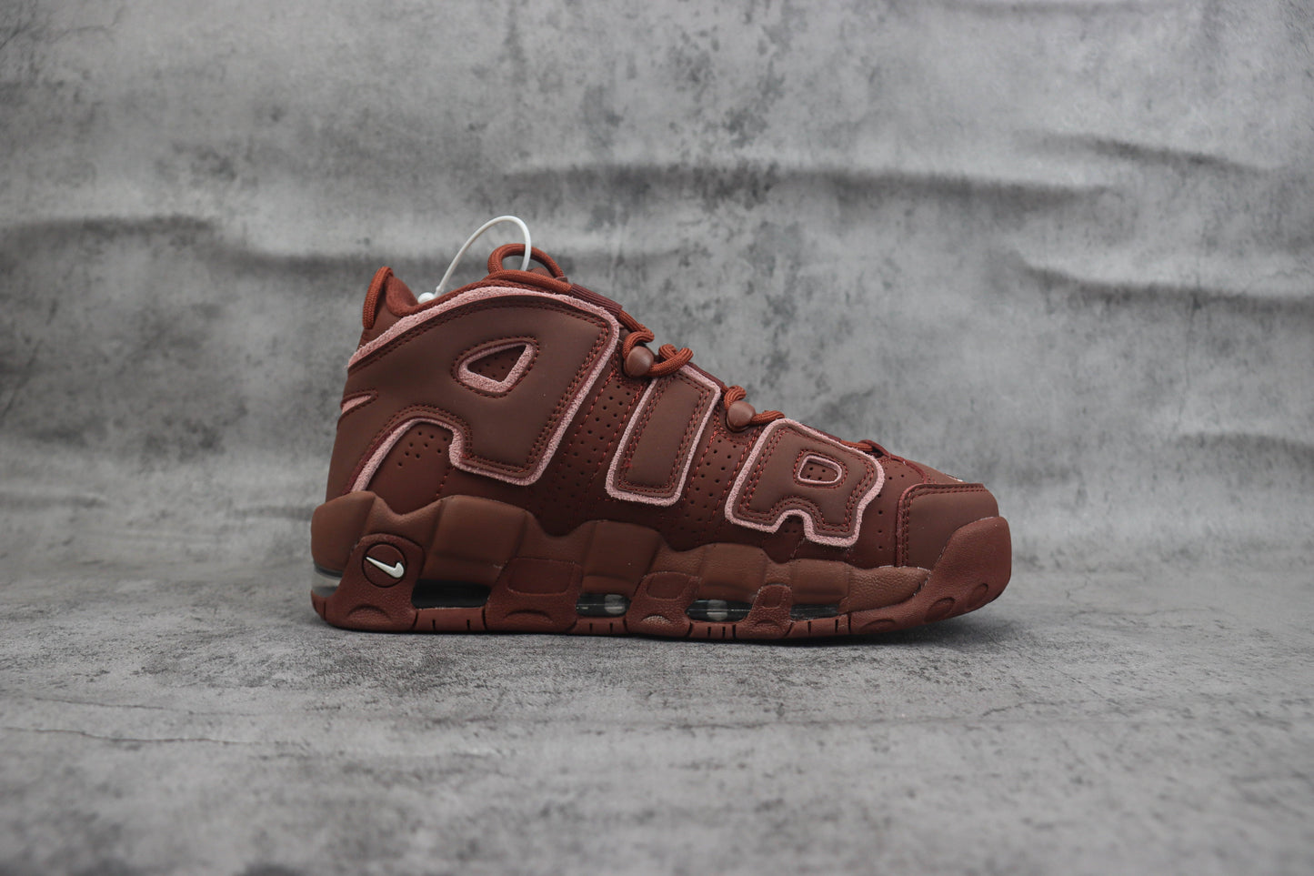 Nike Air More Uptempo Valentine's Day