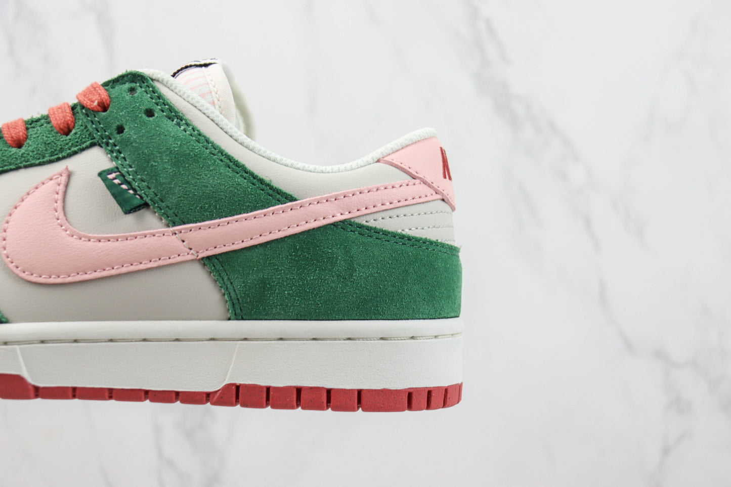Nike Dunk Low All Petals United