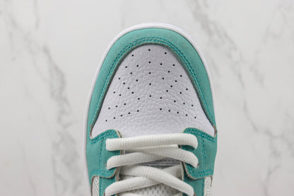 Nike Dunk Low April Skateboards