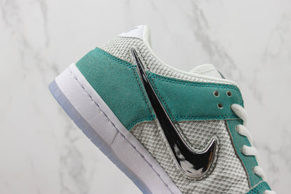 Nike Dunk Low April Skateboards