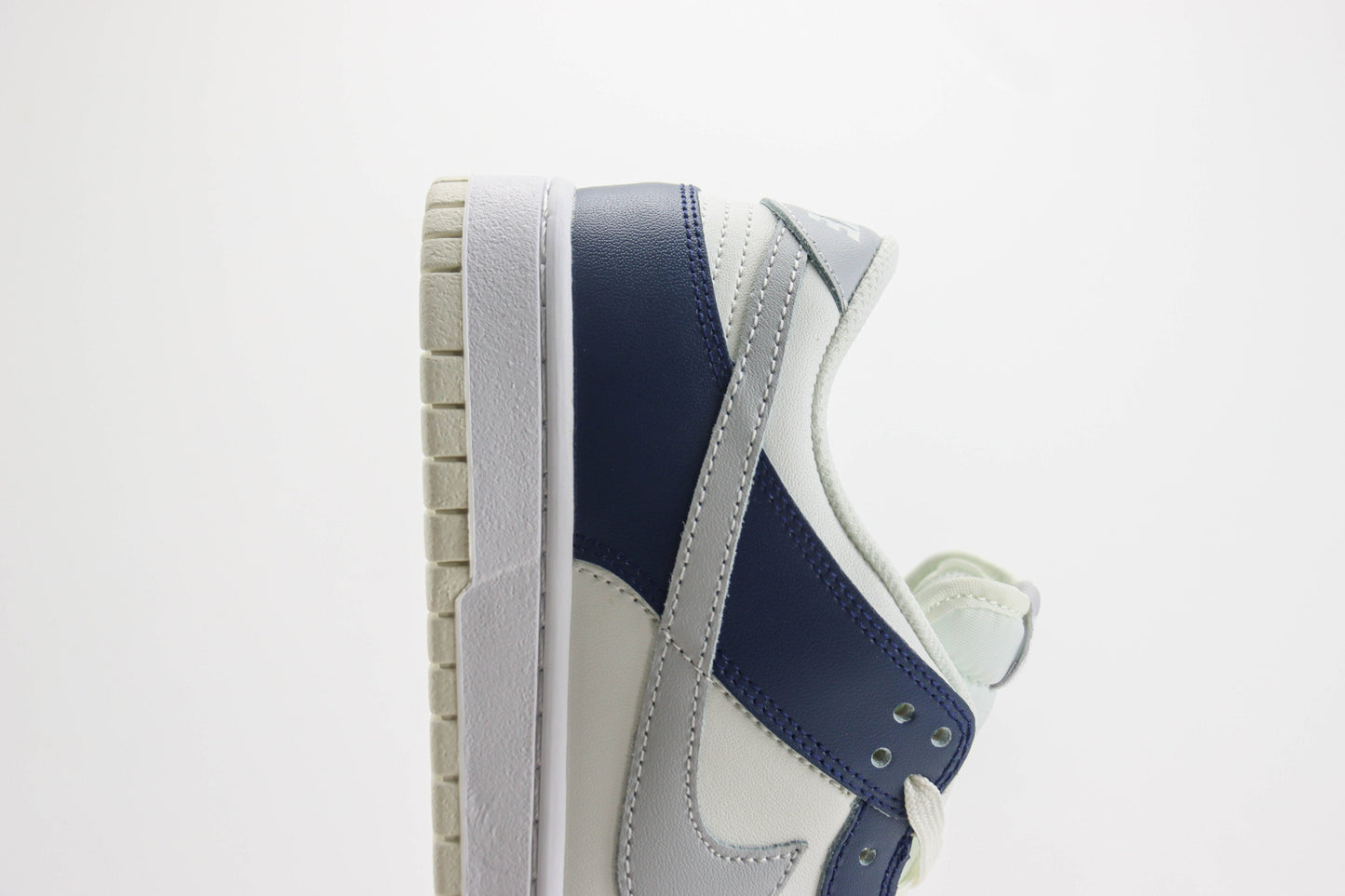 Nike Dunk Low Armory Navy