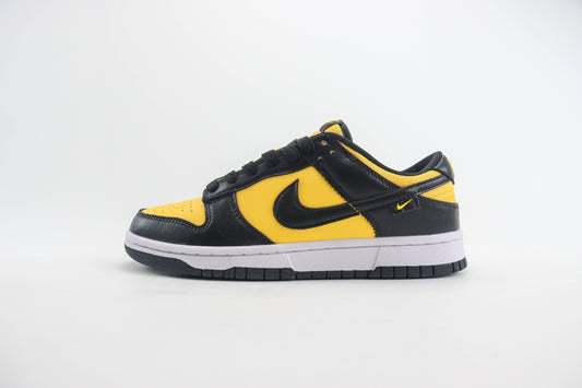 Nike Dunk Low Black/University Gold