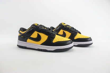 Nike Dunk Low Black/University Gold