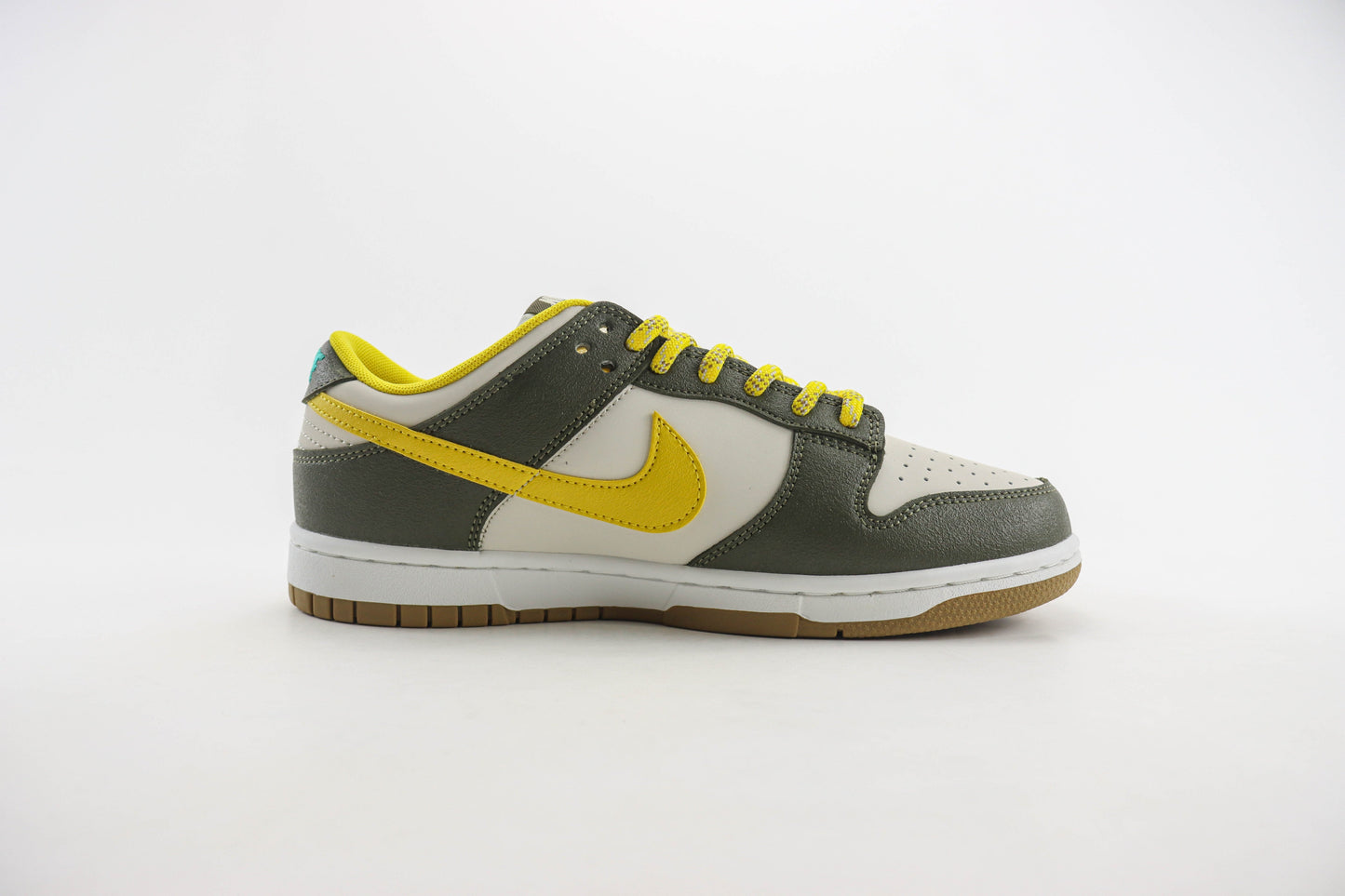 Nike Dunk Low Cargo Khaki/Vivid Sulfur