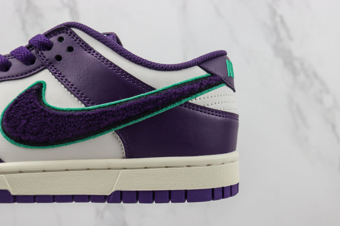 Nike Dunk Low Chenille Swoosh/Grand Purple