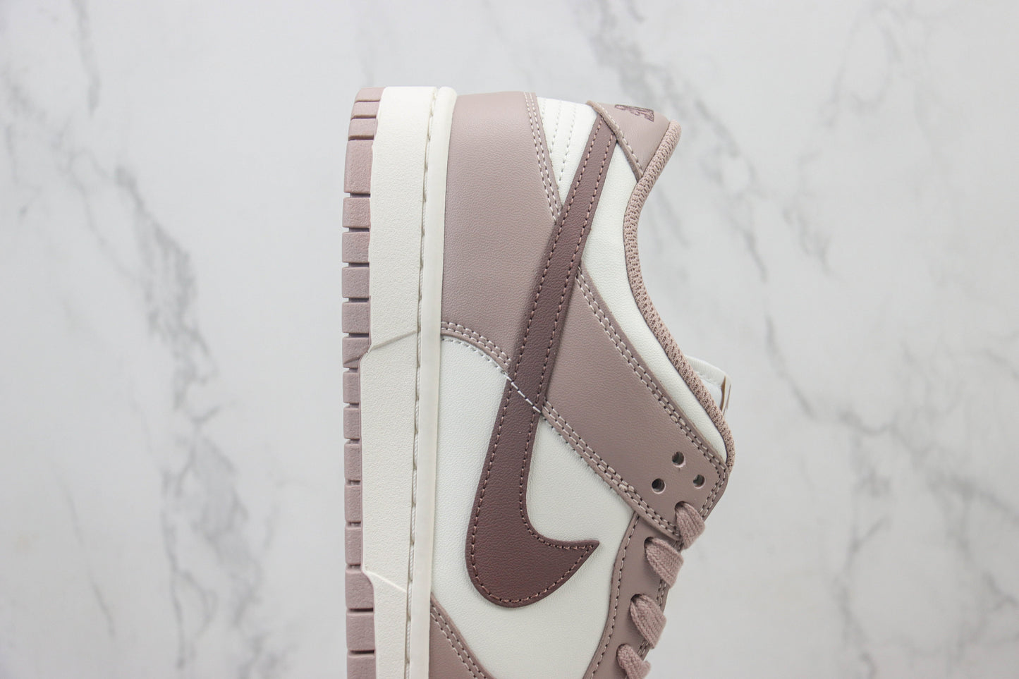 Nike Dunk Low Diffused Taupe