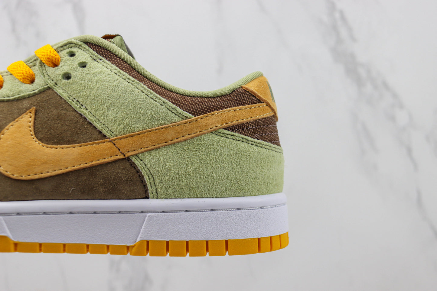 Nike Dunk Low Dusty Olive