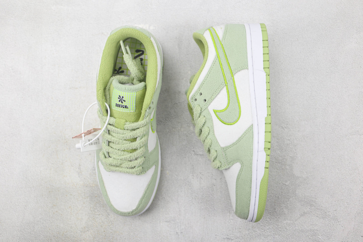Nike Dunk Low Fleece Pack, Honeydew