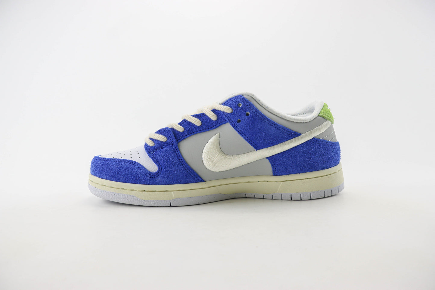 Nike Dunk Low Fly Streetwear Gardenia