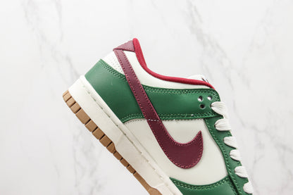 Nike Dunk Low Gorge Green