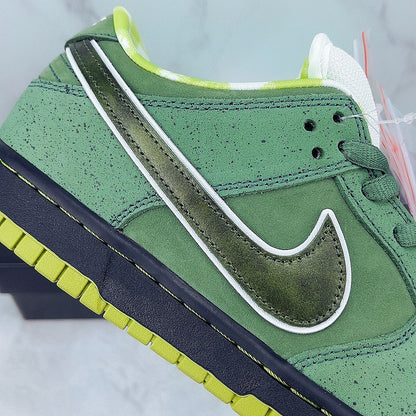 Nike Dunk Low Green Lobster