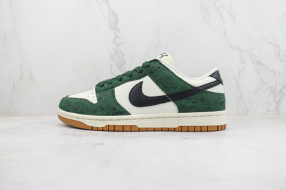 Nike Dunk Low Green Snake
