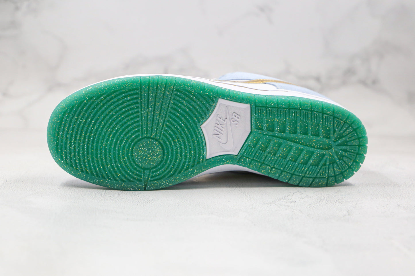 Nike Dunk Low Holiday Special