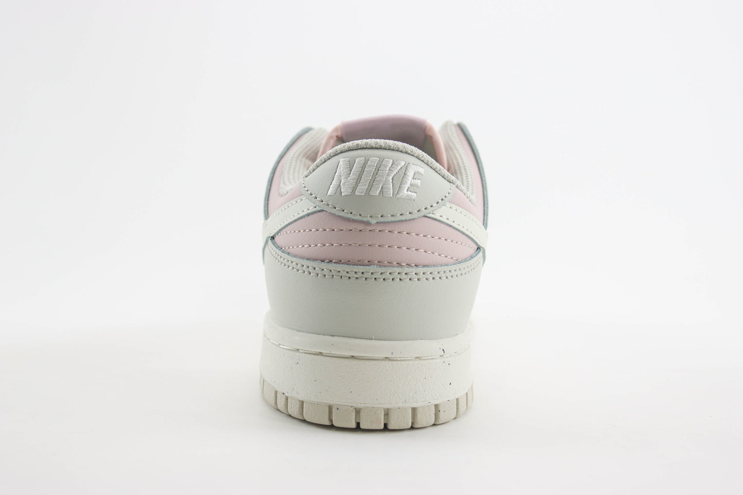 Nike Dunk Low Next Nature Light Bone Pink