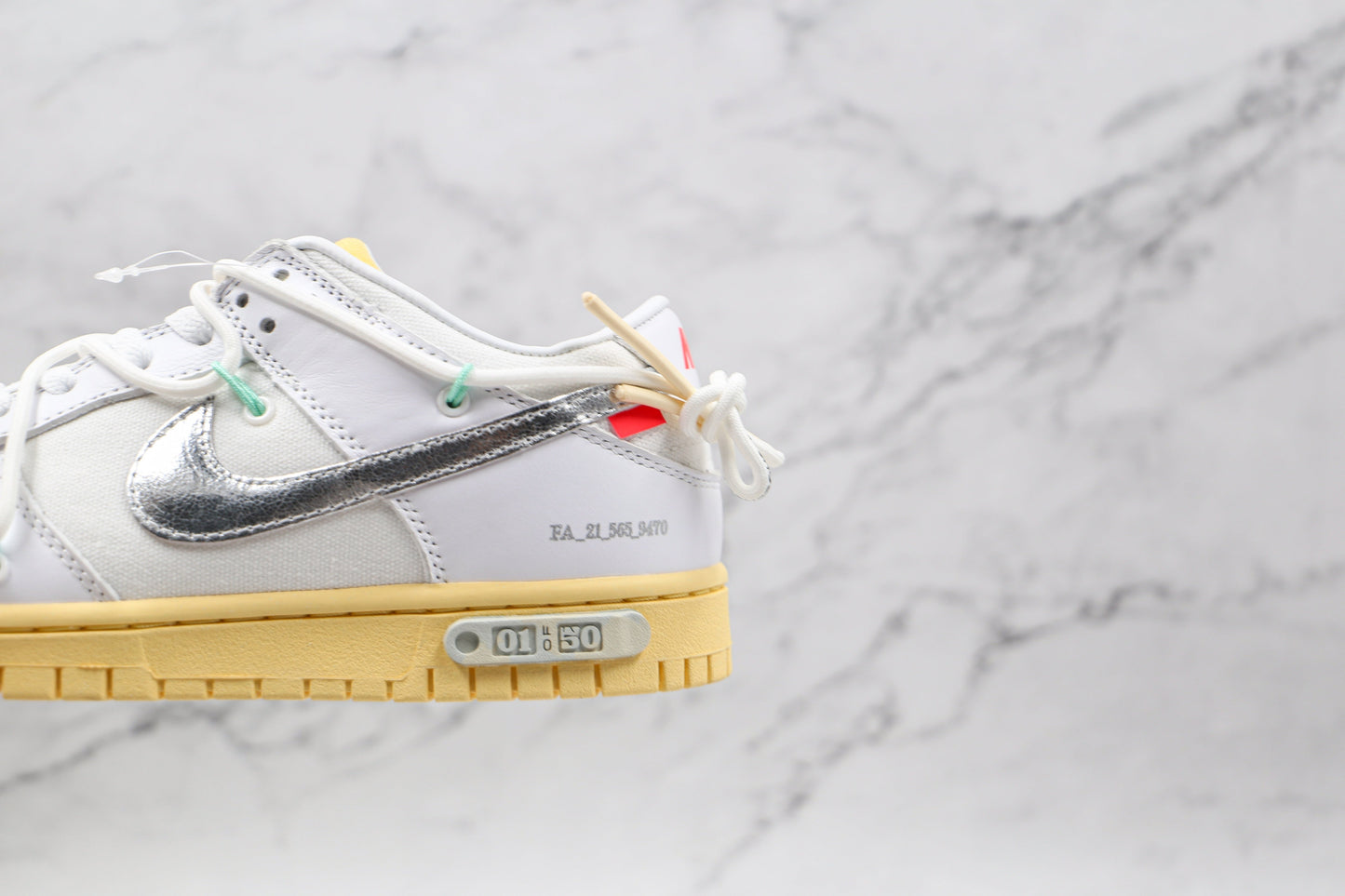 Nike Dunk Low Off White 01:50