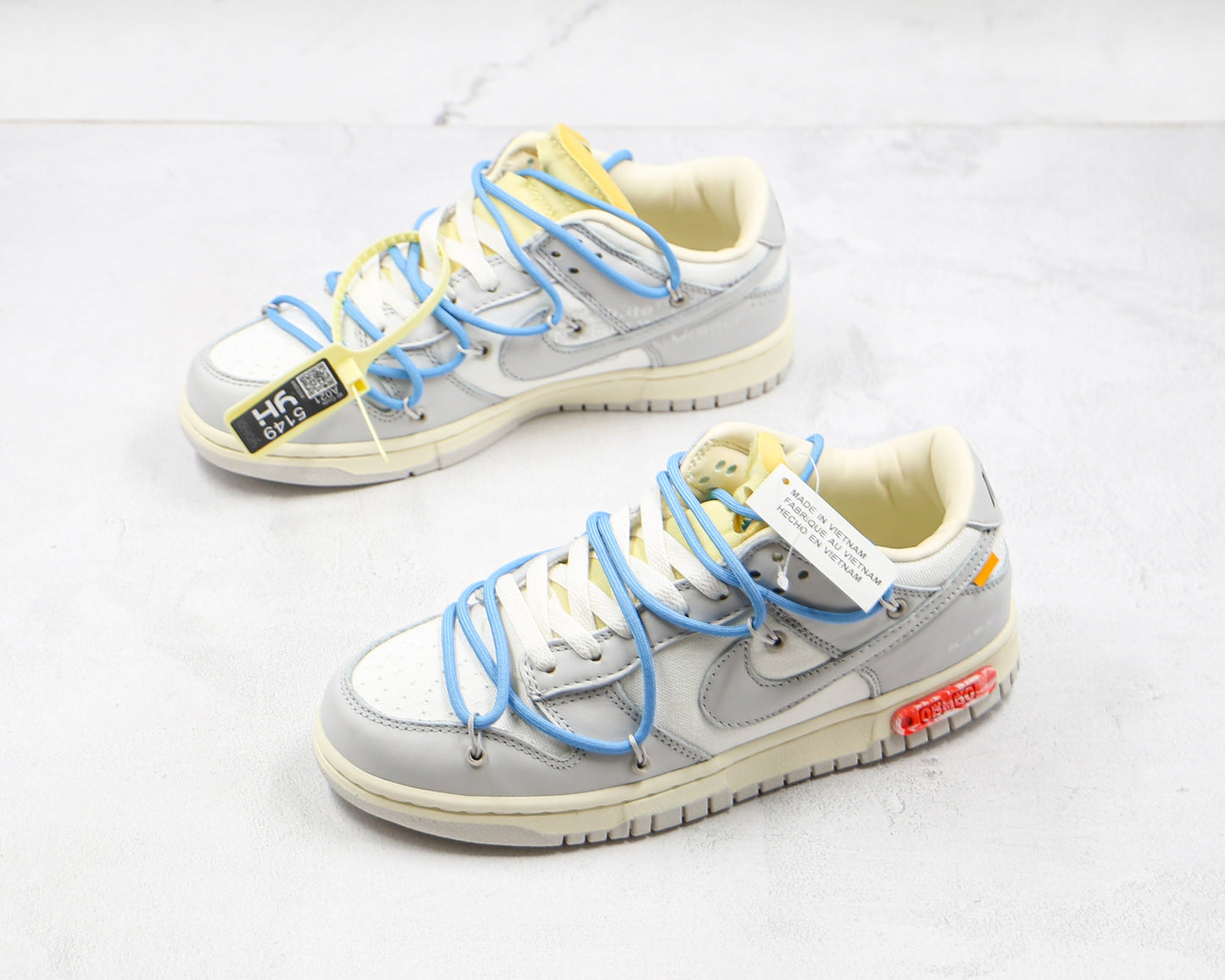 Nike Dunk Low Off White 05:50