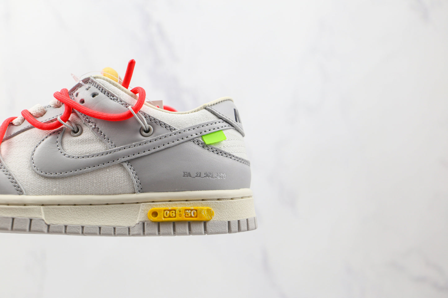 Nike Dunk Low Off White 06:50