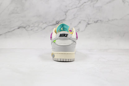 Nike Dunk Low Off White 21:50