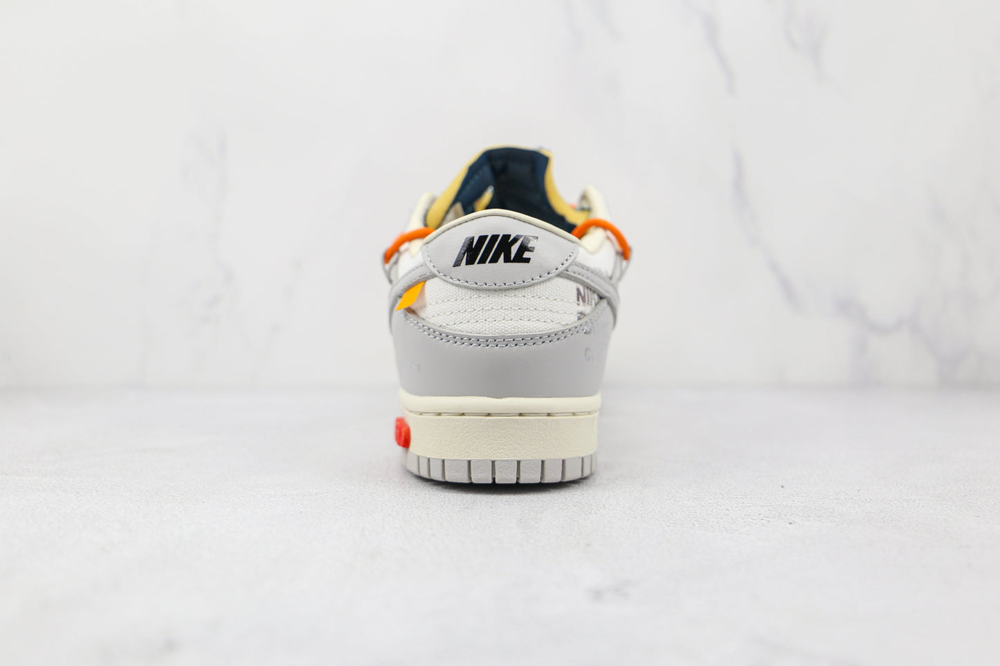 Nike Dunk Low Off White 44:50