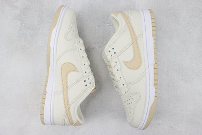 Nike Dunk Low Phantom Sanddrift