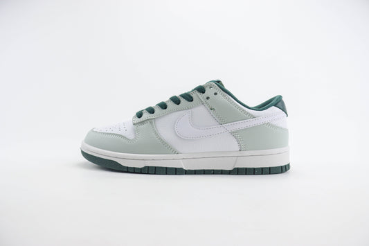 Nike Dunk Low Photon Dust Vintage Green