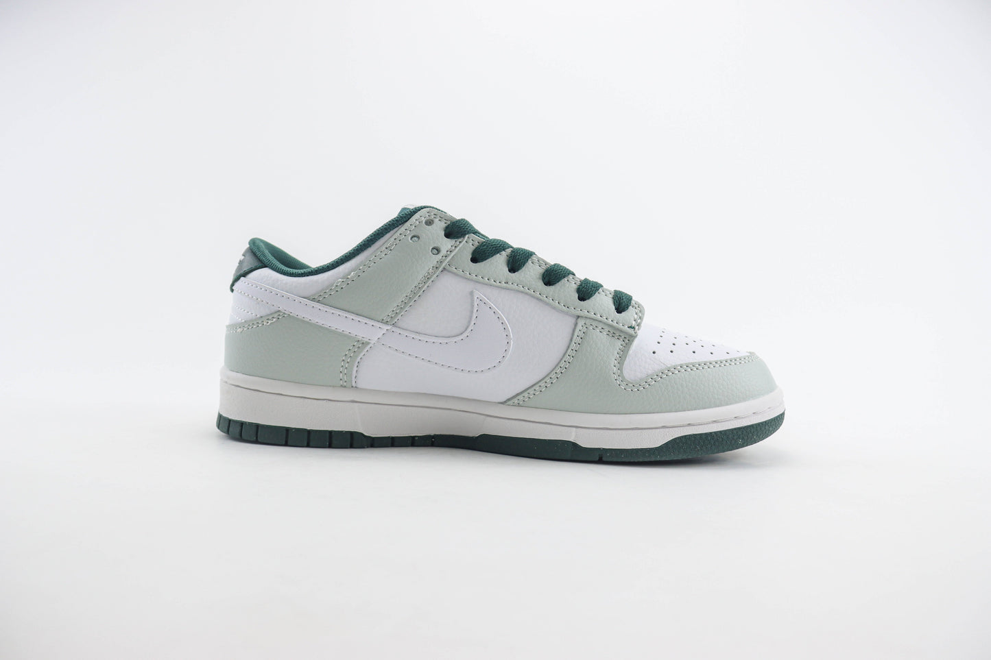 Nike Dunk Low Photon Dust Vintage Green