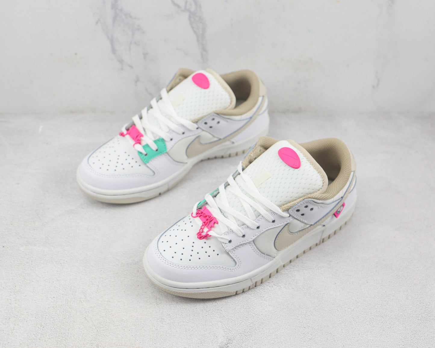 Nike Dunk Low Pink Bling