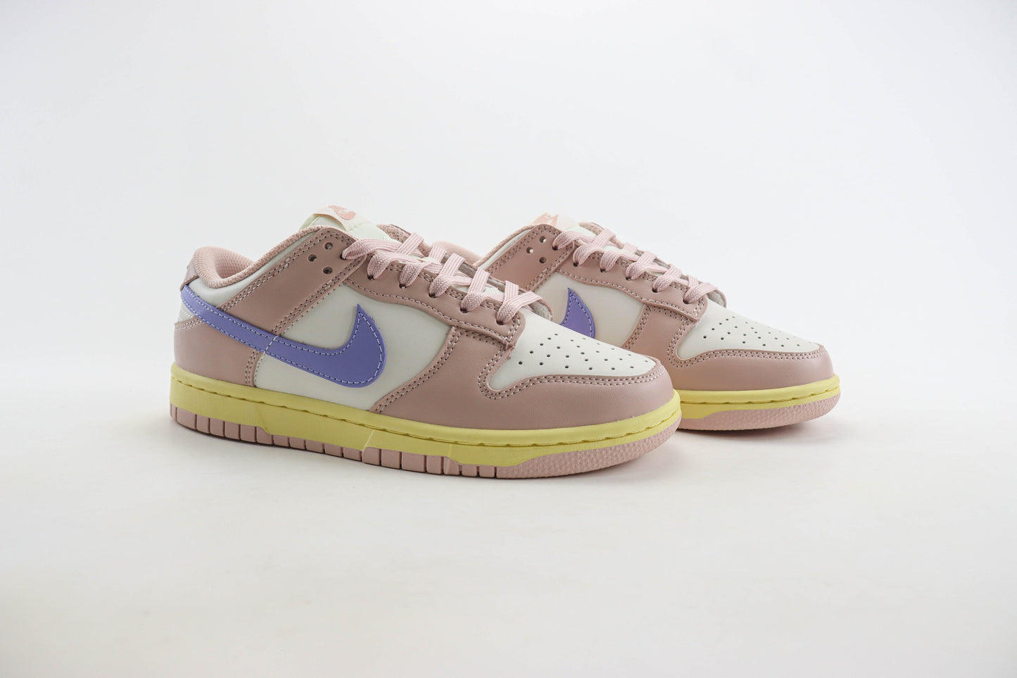 Nike Dunk Low Pink Oxford