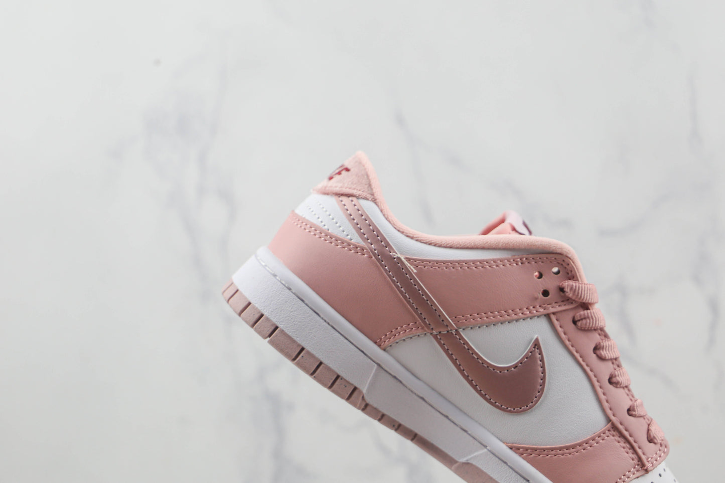Nike Dunk Low Pink Velvet